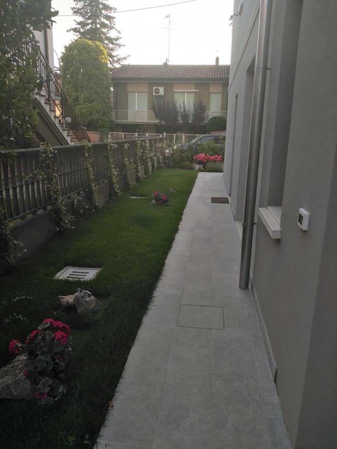 Apartament Casa Francesca Rawenna Zewnętrze zdjęcie